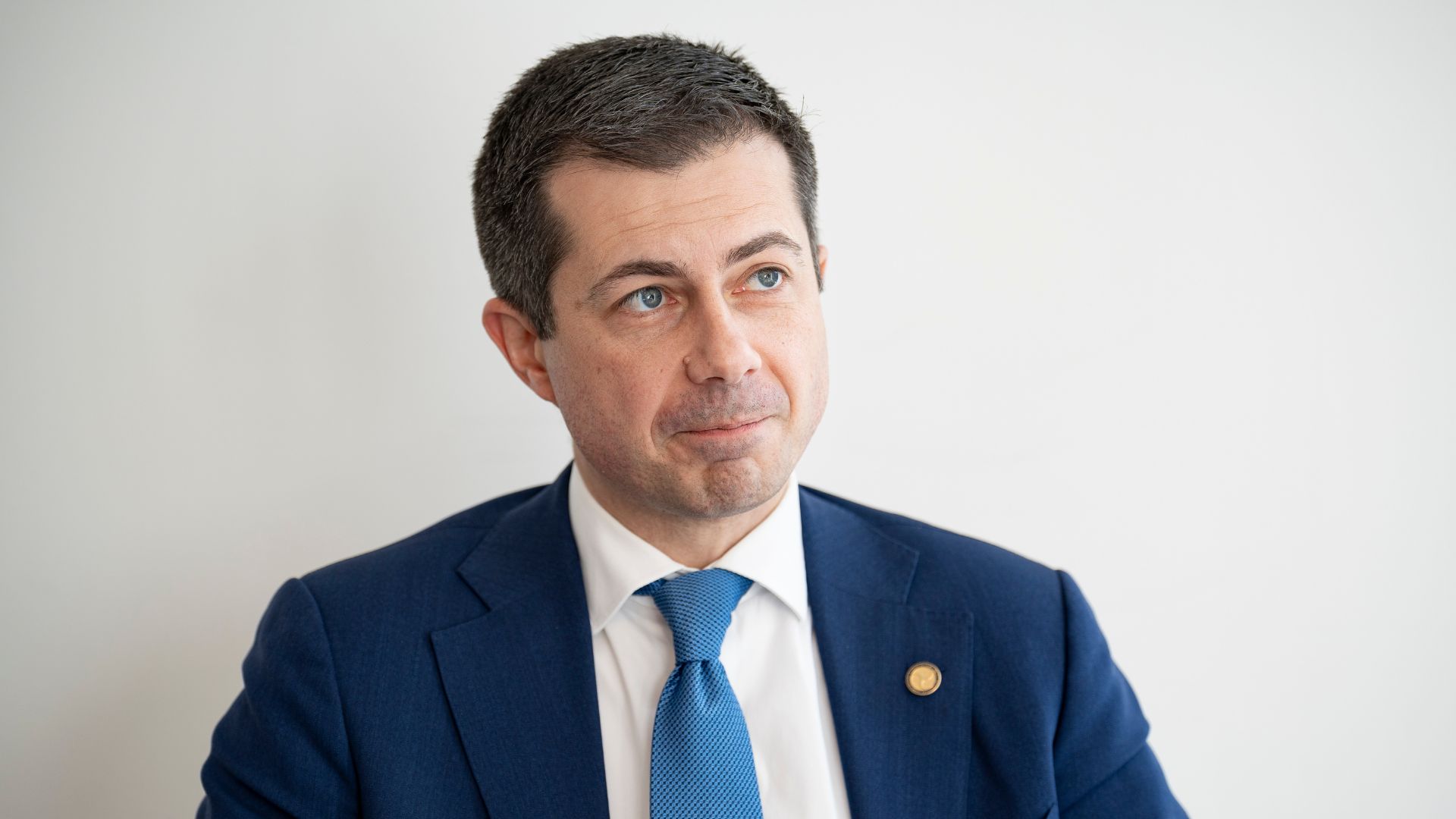 Pete Buttigieg Praises Communist Mamdani as ‘Great Mayor,’ Blasts Cuomo Ahead of 2028 Race [WATCH]
