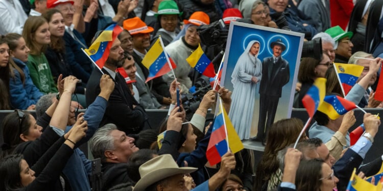 Political tensions surface amid celebrations honoring Venezuela’s 2 new saints