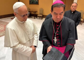 Pope Leo XIV to supporters of migrants in U.S.: ‘You stand with me, and I stand with you’ 