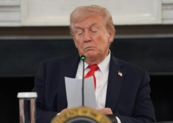 President Trump Announces Israel and Hamas Have Signed Off on First Phase of Peace Plan – Twitchy