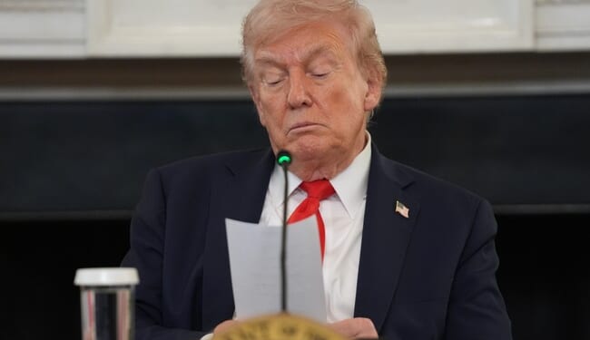 President Trump Announces Israel and Hamas Have Signed Off on First Phase of Peace Plan – Twitchy