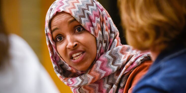 Rep Ilhan Omar Pressures Schumer to Endorse Zohran Mamdani for Mayor [WATCH]