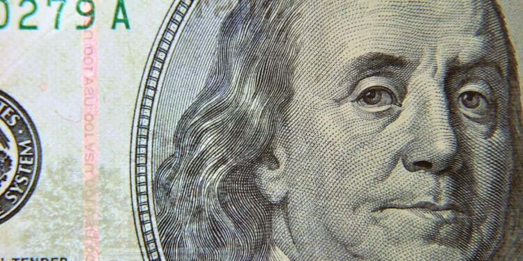 STEPHEN MOORE: Wealthy Investors Should Bet Big With Their Own Money Instead