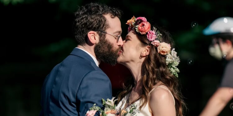 Shocking Number Of Republican Men — Yes, REPUBLICAN Men — Think Marital Affairs Are No Biggie