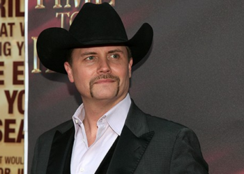 Singer John Rich Calls Out Zach Bryan Over His Song Bashing ICE – Twitchy