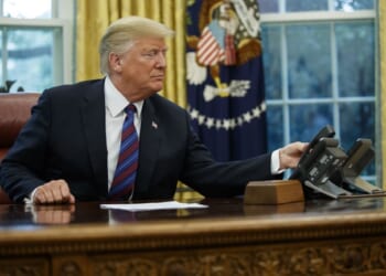 The White House Is Even Trolling Dems on Its Comment Line – Twitchy