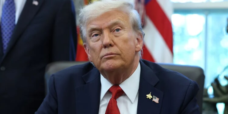 Trump Admin Fires Over 4,000 Federal Workers Amid Government Shutdown, Court Filing Reveals