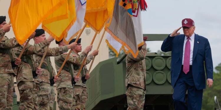 Trump-Backing Billionaire Paying Soldiers During Shutdown Identified