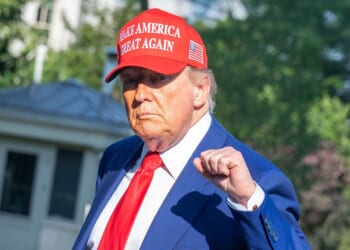 Trump Cuts All U.S. Foreign Aid to Colombia After President Petro Attacks Anti-Drug Strikes [WATCH]