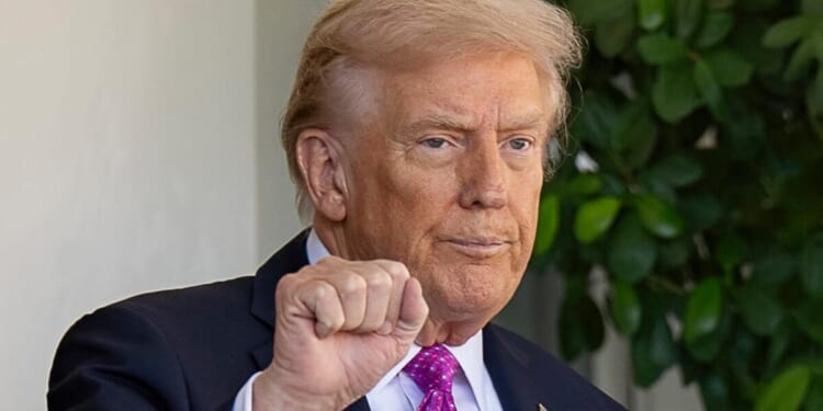 Trump scores legal victory in lawsuit against Iowa pollster, Des Moines Register