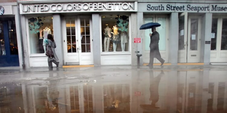 US East Coast To Potentially Get Slammed By Strong Winds, Heavy Rain As Nor’easter Forecasted