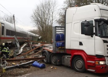 Wild Video Shows Train Slamming Into 18-Wheeler To Cause 5 Injuries In Netherlands