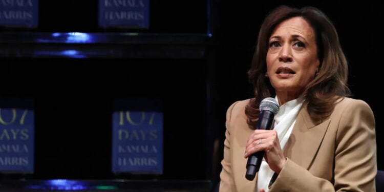 ‘Big Mistake’: Kamala Harris Extends Olive Branch To Elon Musk After EV Summit Snub