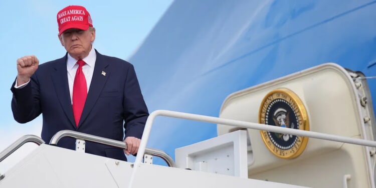 ‘Nuclear Option’: Trump Says Filibuster Should Be Eliminated As Gov’t Shutdown Drags On