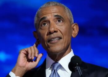 Hunter Rages Over Obama’s ‘Disrespectful’ Onstage Moment With His Father [WATCH]