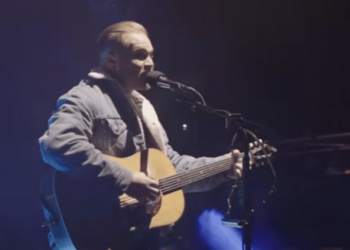 ‘Well done!’ DHS launches top-tier trolling against anti-ICE star Zach Bryan