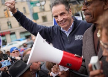 Andrew Cuomo makes final pitch to New Yorkers in last-stand attempt to close gap with Zohran Mamdani