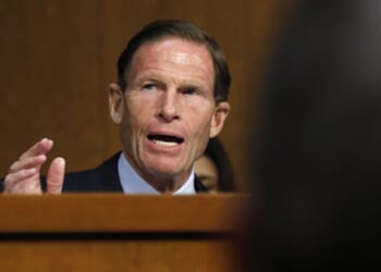 Sen. Dick Blumenthal Says New Secret Donors to the East Wing Ballroom Have Been Revealed – Twitchy