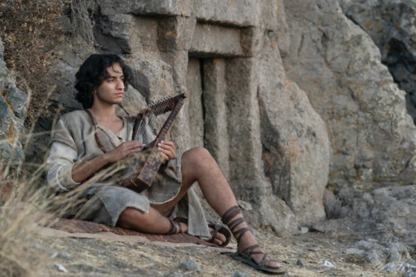 David (Michael Iskander) in the first season of