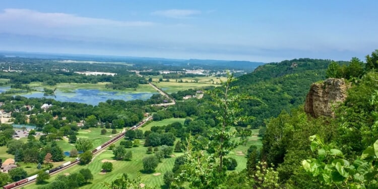 Religious sisters announce historic land return to Wisconsin Native American tribe