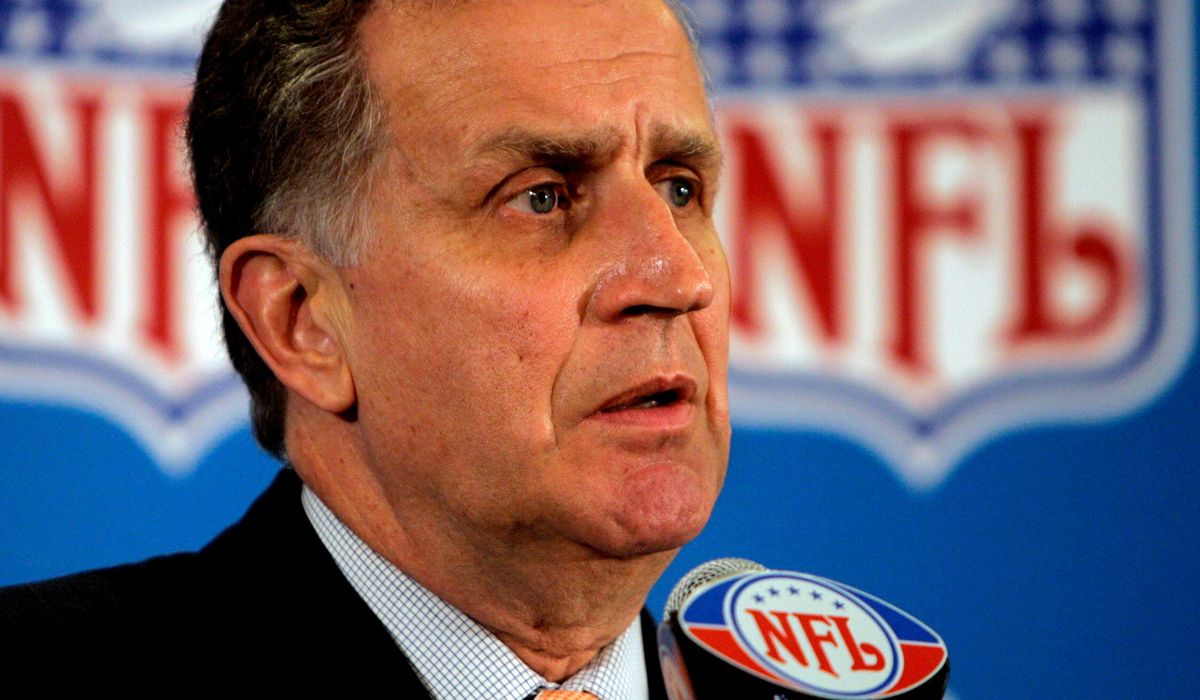 Tagliabue, NFL commissioner of 17 years who led an era of riches and expansion, dies at 84
