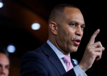 Hakeem Jeffries, Progressive Dems Rage Against Deal To End Shutdown
