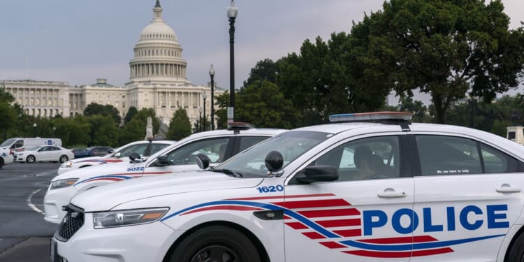Several shootings, stabbing leave four dead during violent D.C. weekend