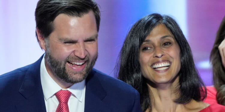 J.D. Vance Cracks Up the Room During Veterans Visit Ahead of Holiday [WATCH]