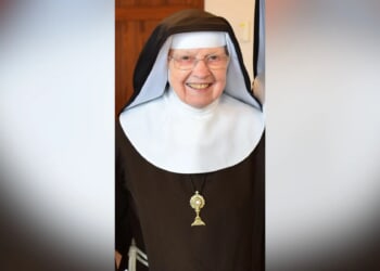 Sister Mary Michael, last of Mother Angelica’s founding nuns, dies at 94