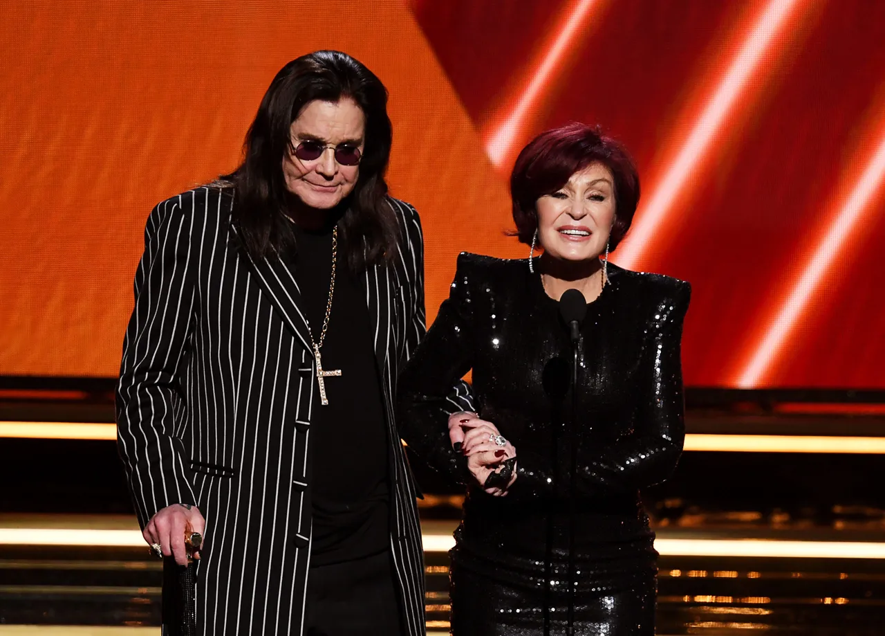 LOS ANGELES, CALIFORNIA - JANUARY 26: (L-R) Ozzy Osbourne and Sharon Osbourne speak onstage during the 62nd Annual GRAMMY Awards at STAPLES Center on January 26, 2020 in Los Angeles, California. (Photo by Kevin Winter/Getty Images for The Recording Academy )