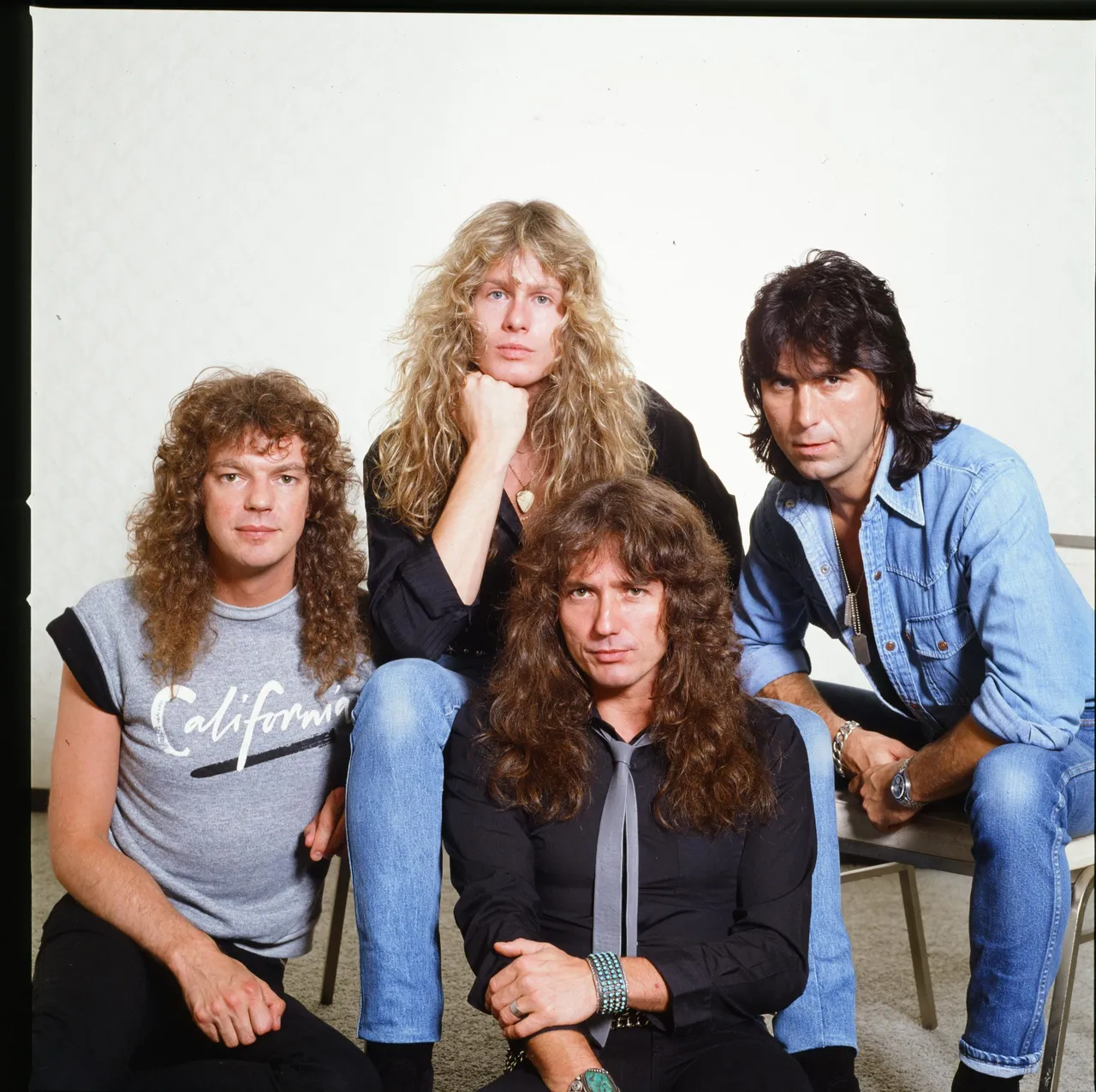 (MANDATORY CREDIT Koh Hasebe/Shinko Music/Getty Images) Whitesnake, Super Rock 84 photo shoot in Nagoya, Japan, August 1984. (L-R) Neil Murray (bass), John Sykes (guitar), David Coverdale (vocals), Cozy Powell (drums). (Photo by Koh Hasebe/Shinko Music/Getty Images)