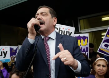 Nearly Two Dozen Democrats Defect, Vote To Rebuke Fellow Dem For ‘Election Subversion’