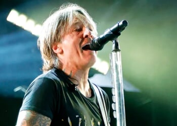 Country Music Star Performs For Trump At Mar-A-Lago, Sending Internet Into A Frenzy