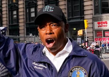 Eric Adams Warns Jewish New Yorkers to ‘Prepare Themselves’ for Mamdani Admin Shift