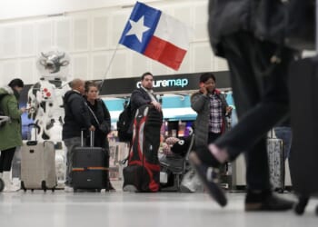 Federal transportation officials want people to dress better for flights