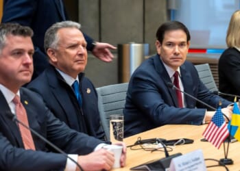 Controversy between Rubio and U.S. senators muddies the waters before critical Geneva summit