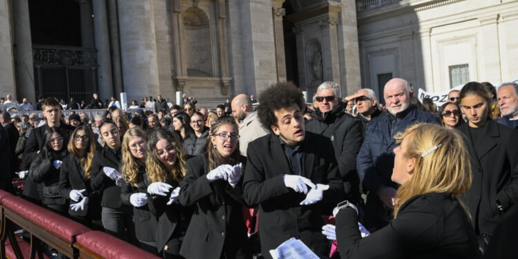 Liturgical singing requires 'a deep spiritual life,' Pope Leo XIV says