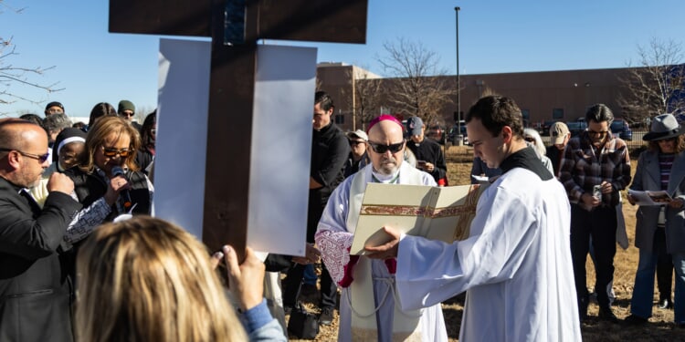 Bishops lead Stations of the Cross at Colorado ICE center, urges dignity for migrants
