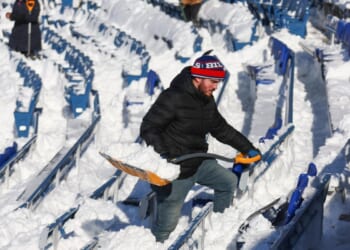 As lake-effect snowfall ingredients begin mixing, Great Lakes region preparing for bad weather