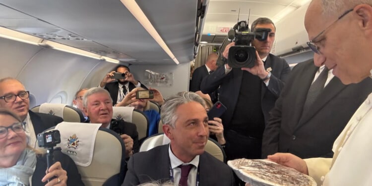 Pies and a baseball bat: The gifts Pope Leo XIV received on the papal flight to Turkey 