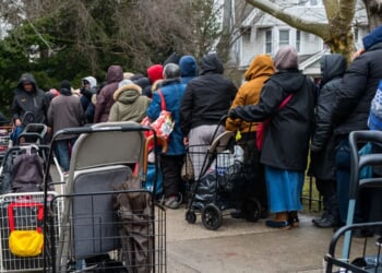 Food Banks Scramble To Meet Record Thanksgiving Demand Following Shutdown, Funding Lapse