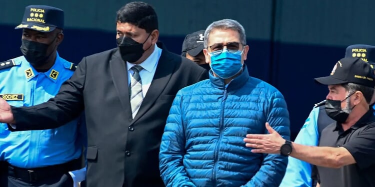 Trump Vows To Pardon Former Honduras President Sentenced For Cocaine Smuggling