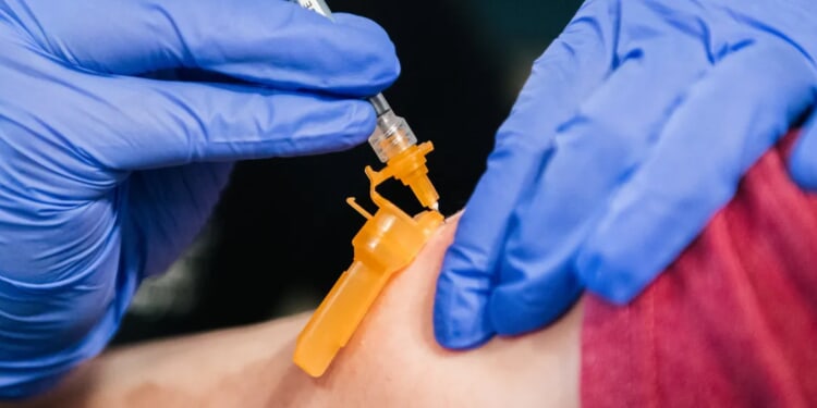 No. 2 FDA Official Demands ‘Introspection’ From Staff After Report Tracing 10 Children’s Deaths To COVID Vaccine