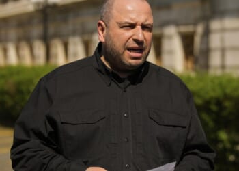 Ukrainian delegation en route to Washington after previous negotiator resigns