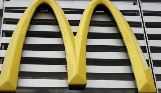 A Humbled Parent Eats His 2019 Tweet – Twitchy