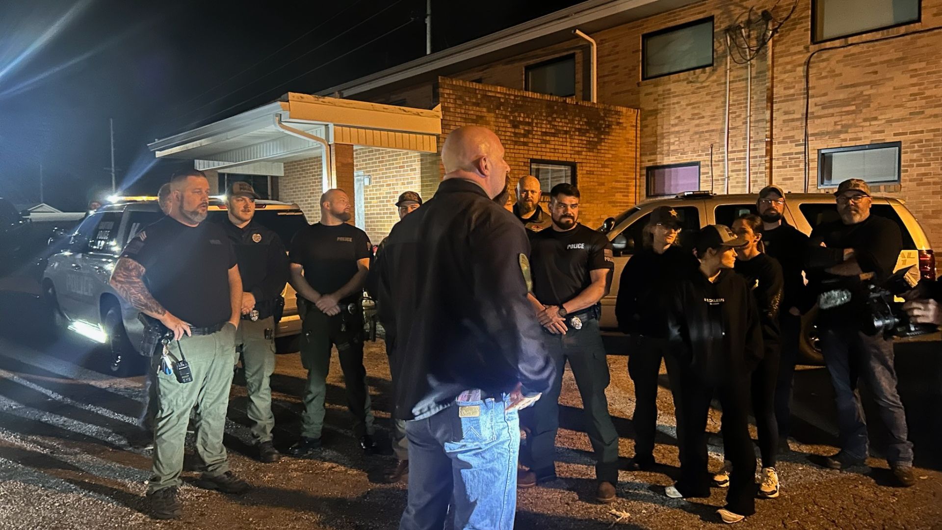 Alabama Cops Outsmart Students in Hilarious Toilet Paper Prank Payback [WATCH]