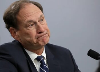 Alito Temporarily Reinstates Texas’ Congressional Map Likely To Help GOP