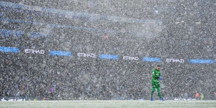 Blizzard Generates One Of Craziest Scenes You’ll Ever See In Sports