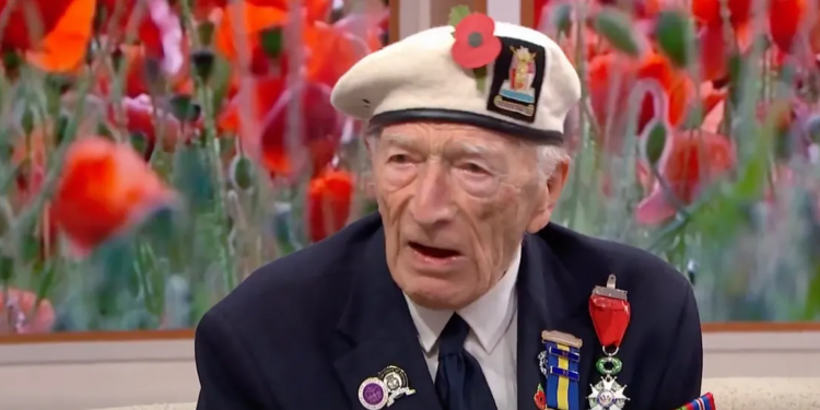 British WWII Veteran Gets Emotional While Saying His Sacrifice For Freedom Was Not ‘Worth The Result’
