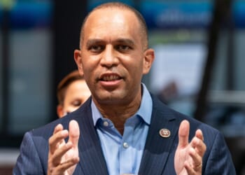 White House Claps Back After Hakeem Jeffries Calls Stephen Miller a 'Hateful Bigot' [WATCH]